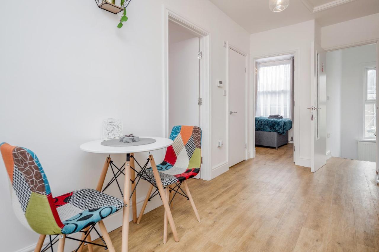 Modern Cosy London Flat By Damask Homes Ilford Dış mekan fotoğraf